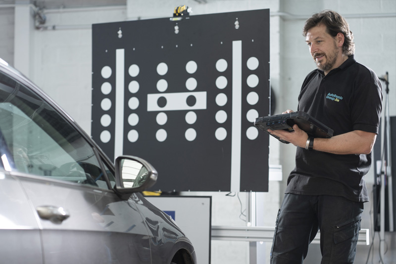 Nous calibrons vos systèmes d’aide à la conduite | AutoRepairGroup Nous calibrons vos systèmes d’aide à la conduite | AutoRepairGroup